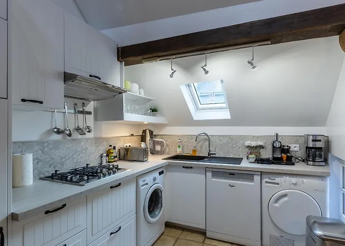 L\'Escalier D\'H - Duplex 3 In The City Center - Normand Charm - Family Stay